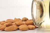 Sweet Essentials Organic Unrefined Virgin Sweet Almond Oil 16 Fluid Ounces — image 3