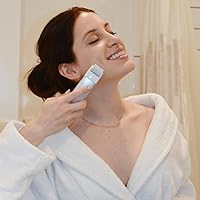 StackedSkincare Microneedling Roller with Replaceable 0.2mm Needle Head — image 5