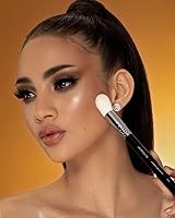 Sigma Beauty F76 Chiseled Cheek™ Brush — image 4