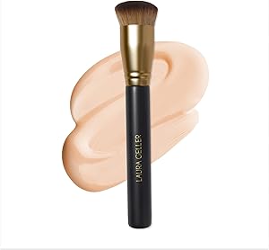 Laura Geller Full Coverage Foundation Blending Brush Review