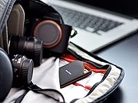 SanDisk 2TB Extreme PRO Portable SSD — image 4