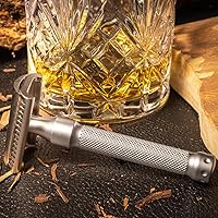 The Goodfellas' Smile Rasoio di sicurezza Legione Slant Razor — image 4