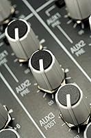 Allen & Heath ZED-14 Mixer — image 5