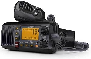 Uniden UM435BK VHF Marine Radio Review