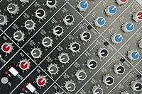 Allen & Heath ZED-14 Mixer — image 7