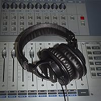 Tascam TH-MX2 Closed-Back Studio Mixing Headphones — image 3