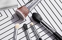 Sigma Beauty F35 Tapered Highlighter Brush — image 6